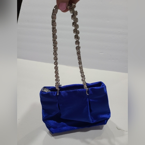 NWT Urban Expressions Blue Satin Chain Rinstones strap Women's Bag 7×6×2 in. - Picture 8 of 12